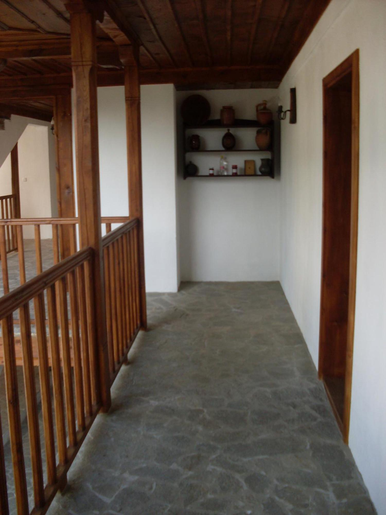 Tsutsovi House Otel Kalofer Dış mekan fotoğraf